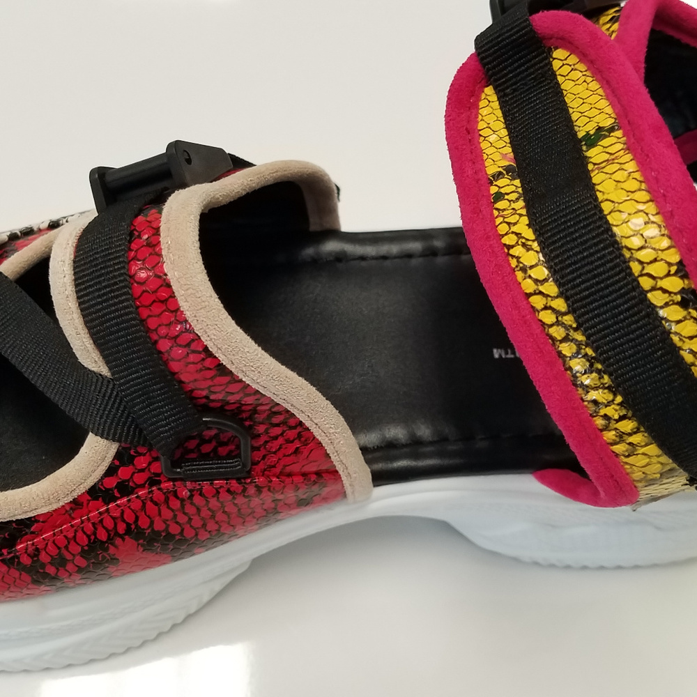 Cape Robbin ALERT Snake Print Platform Sandals - Picture 2 of 6